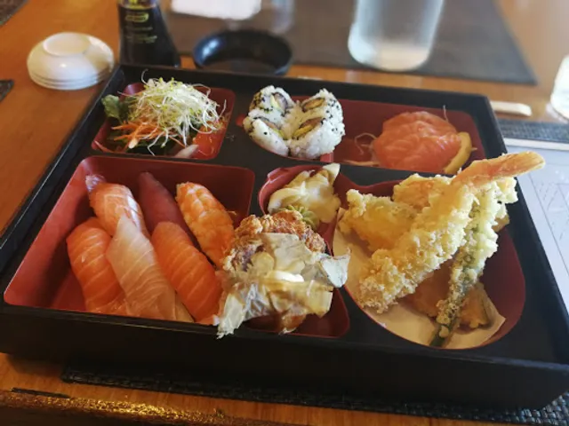 Konnichiwa Sushi Bar