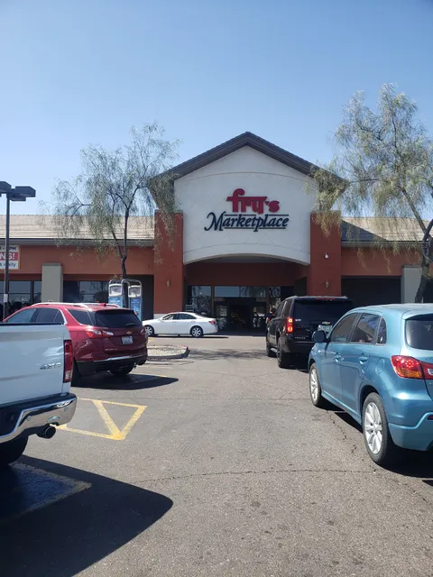 Diamond lane Boutique & Club Tan Salon located in Buckeye Marketplace