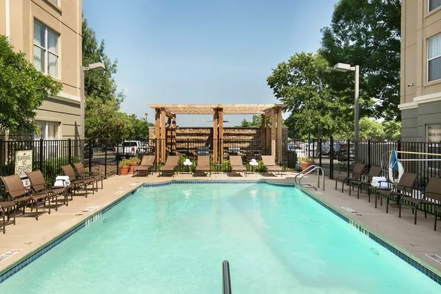 Homewood Suites by Hilton Austin-South/Airport