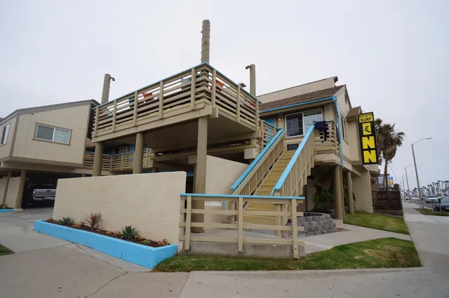 Huntington Surf Inn