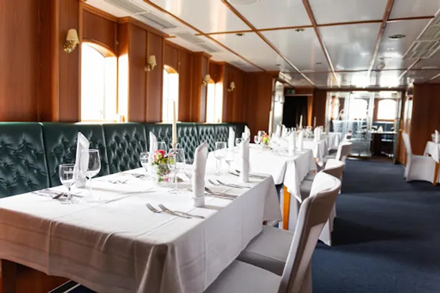 Salondampfer MS Hansa Restaurantschiff Bremerhaven