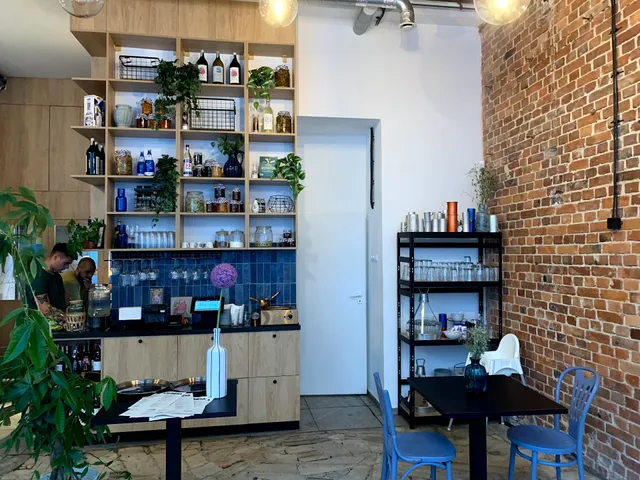 SOUVLAKI GREEK TAVERNA