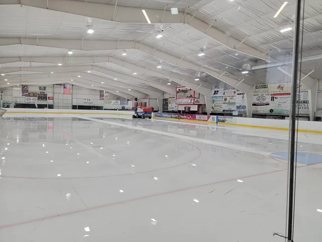 Somerset Ice Arena