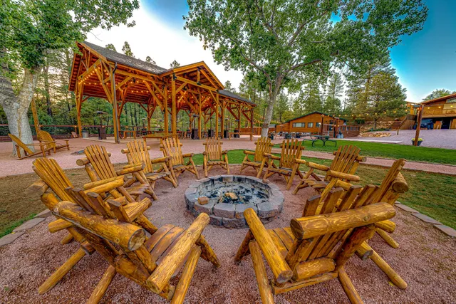 Cabins on Strawberry Hill