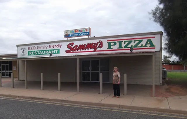 Sammy's Pizza