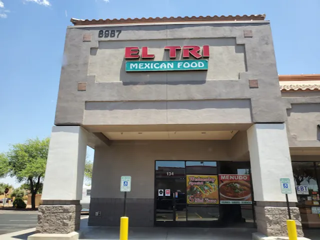 Tacos Y Mariscos EL TRI