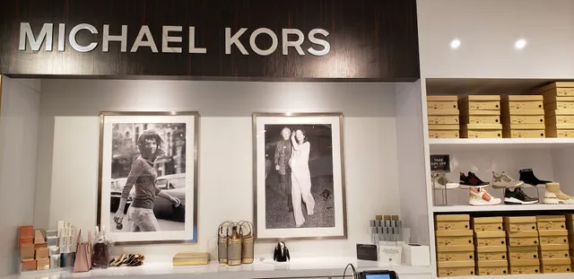 Michael Kors Outlet