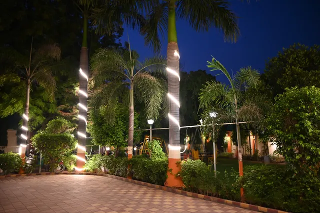 Hotel Nirwana Palace