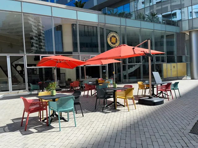 Le Phare du Port Salut restaurant café