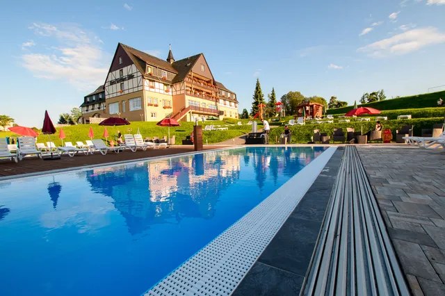 Panorama Berghotel Wettiner Höhe