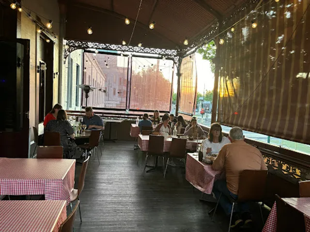 Sargun Indian Tandoori Restaurant - Best Indian Restaurant in Bendigo