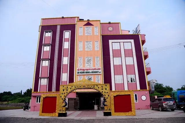 Sri Vishnu Mahal & Residency