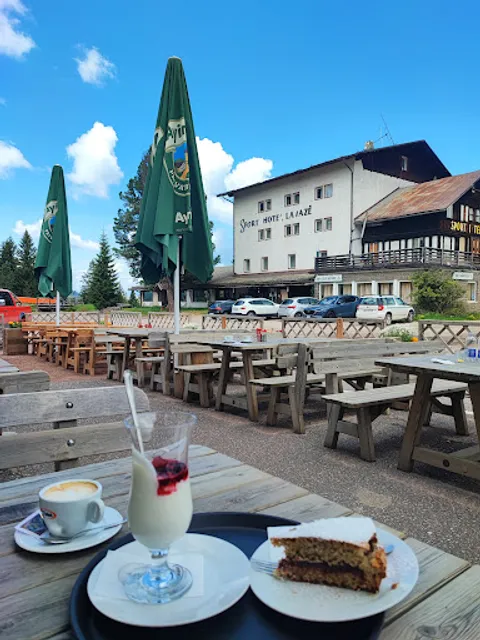 Albergo Ristorante Bucaneve - Passo Lavaze' (tn)