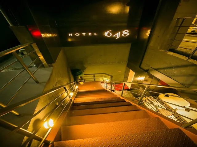 648 Hotel