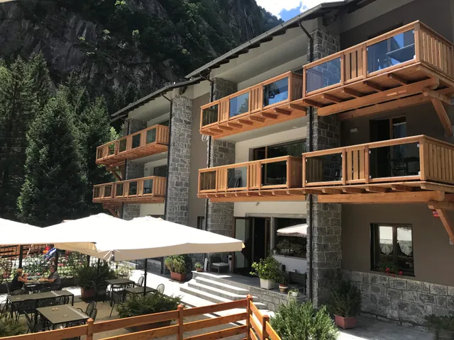 HOTEL RISTORANTE LE CIME