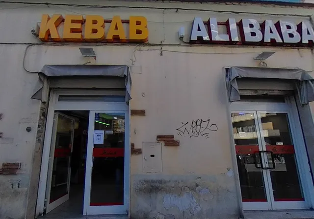 Ali Babá Kebab e Chicken