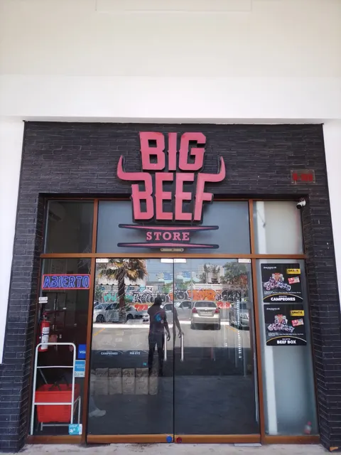Big Beef Carnes Santa Fe Cancún