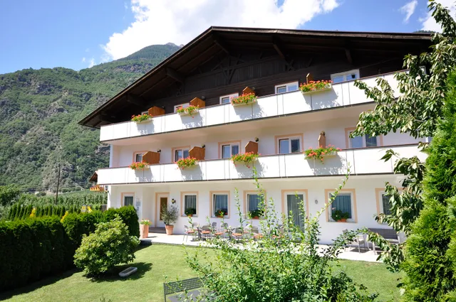 Garni Hotel Wiesenhof