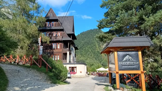 Schronisko PTTK Trzy Korony