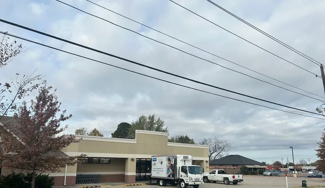 Feed Rogers Food Pantry