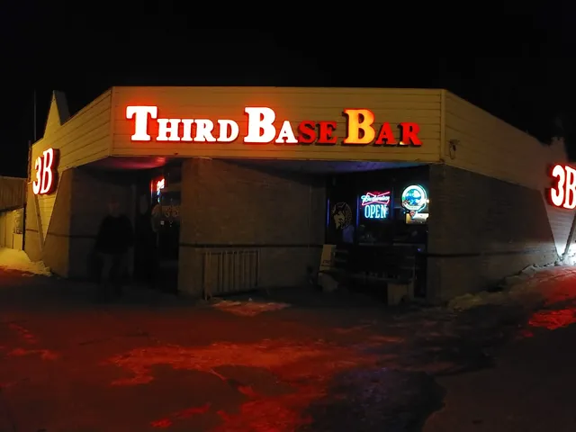 Third Base Bar