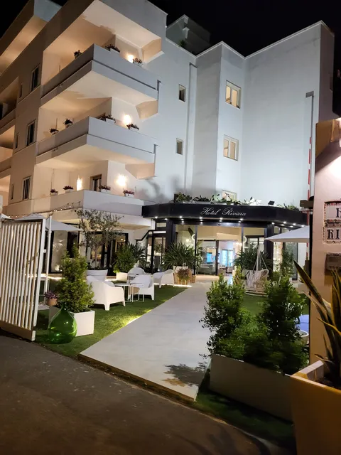 Hotel Riviera