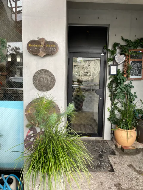 アンジェミチコ