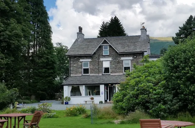 Lake View Country House and Self-catering Apartments