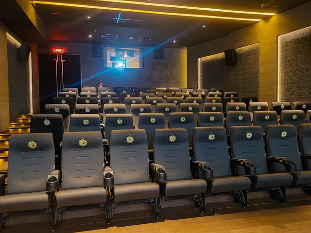 Shenoys Cinema
