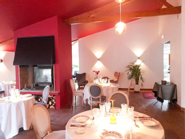 HÔTEL RESTAURANT PLATANES - KB HOTEL GROUP