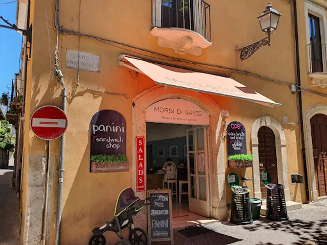 Morsi Di Gusto Panino a km nome e cognome