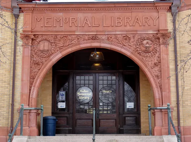 Walker Memorial Library