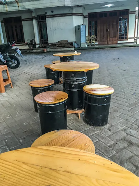 Kopi Rata Kiri Jombang