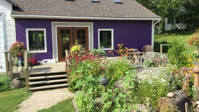 Young's Studio & Gallery