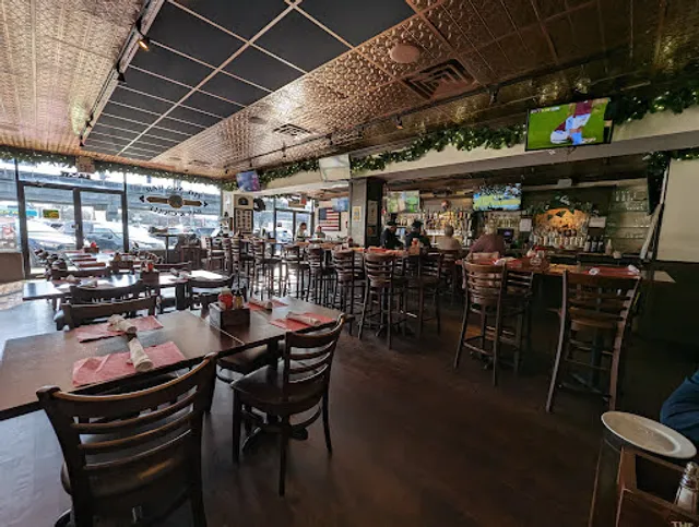 The 3rd Rail Bar & Grille