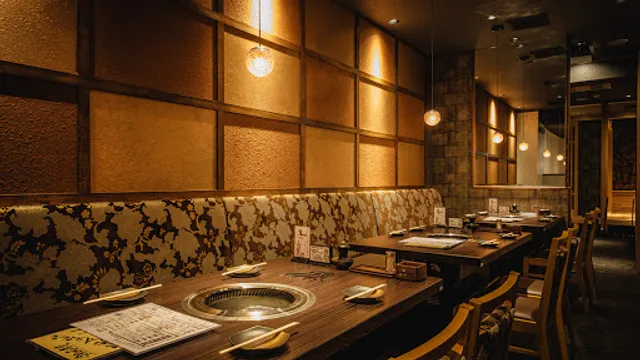 Itamae Yakiniku Issho Esaka