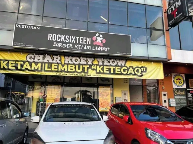 Ayden Hostel Roomstay