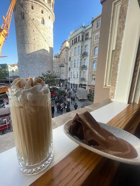 holiday family apart