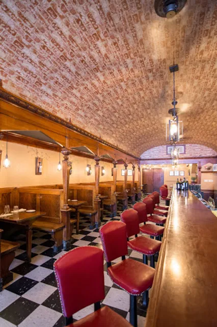 Provender Kitchen + Bar