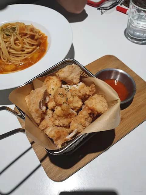 法諾義式廚房-巨城店-新竹推薦義式料理|人氣義式餐廳|必吃義大利麵|手做比薩推薦|平價義大利麵|平價美食推薦