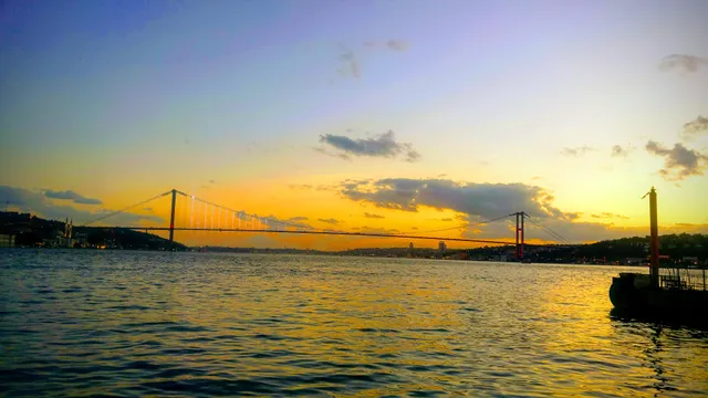 Çengelköy İskele Meydanı