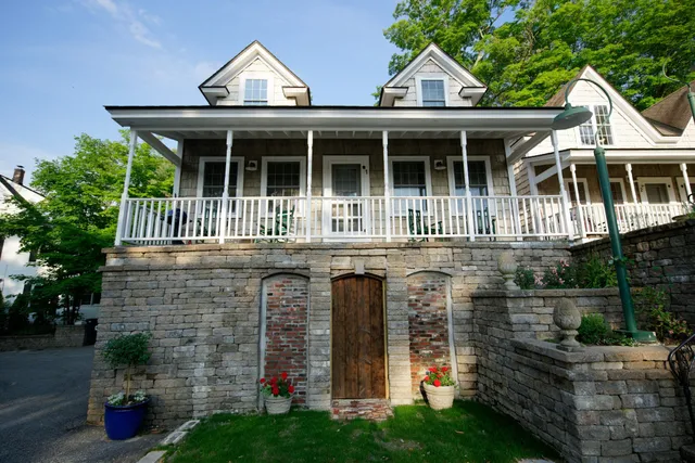 Sunapee Harbor Cottages