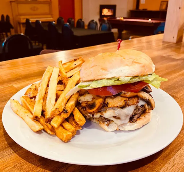 52 Ridge Restaurant and Pub