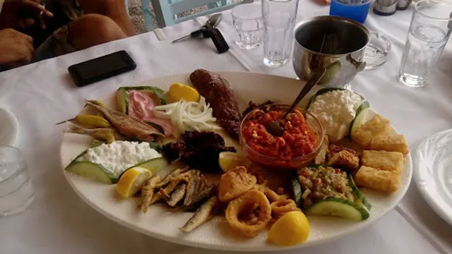 ΤΟ ΛΙΜΑΝΑΚΙ