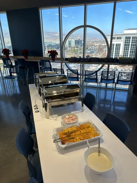 Miss Essie's Southern BBQ