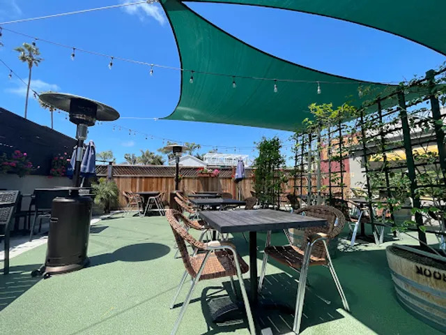 The 3rd Corner Wine Shop & Bistro