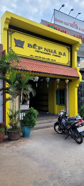 BẾP NHÀ BÀ - BEP NHA BA MUI NE - BANH XEO & BBQ RESTAURANT 무이네 맛집