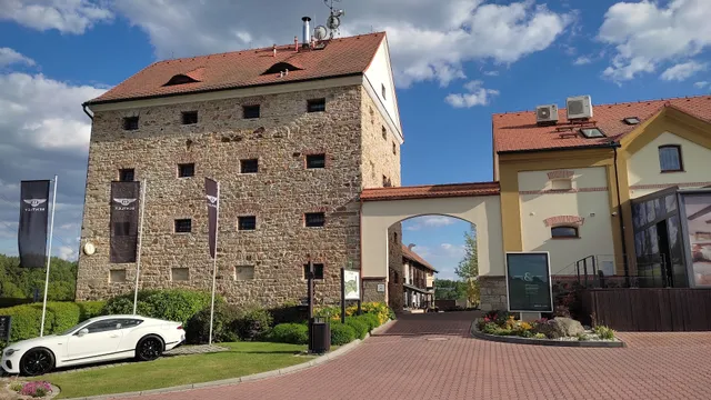 Greensgate Golf & Leisure Resort