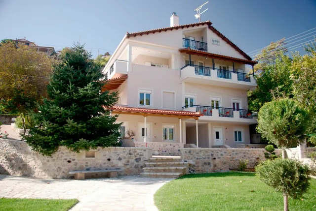 Ξενώνας Ιωάννη Παρχα