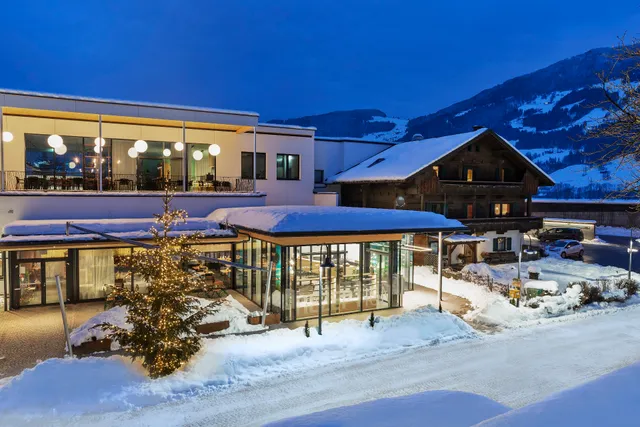 Camping und Aparthotel Zillertal | Natürlich Hell